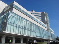 【総合病院】日本赤十字社医療センターまで2303ｍ