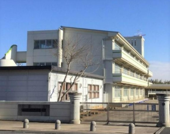 【小学校】龍ケ崎市立城ノ内小学校まで861ｍ