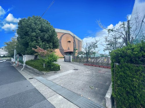 【中学校】名古屋市立上社中学校まで960ｍ