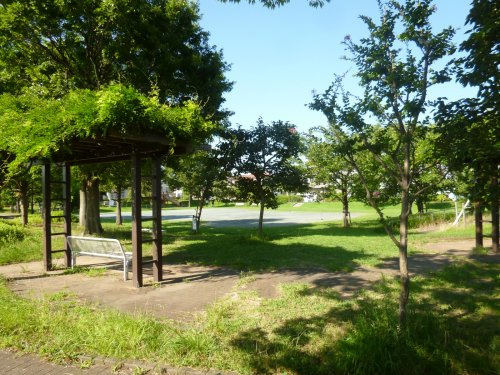 【公園】清門中央公園まで450ｍ