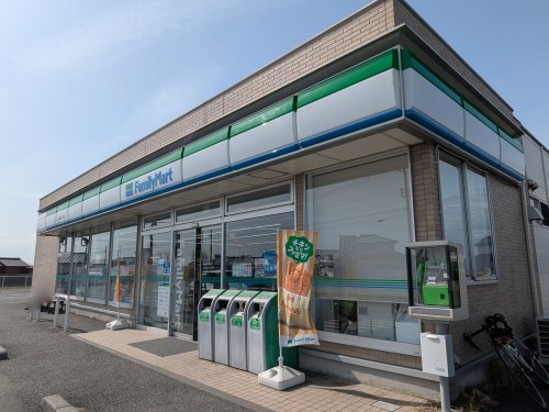 【コンビニエンスストア】ファミリーマート　上三川バイパス店まで1148ｍ