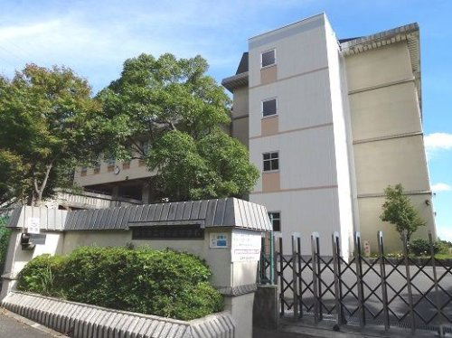 【中学校】厚木市立森の里中学校まで921ｍ