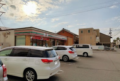 【コンビニエンスストア】セブンイレブン　清須須ケ口店まで873ｍ