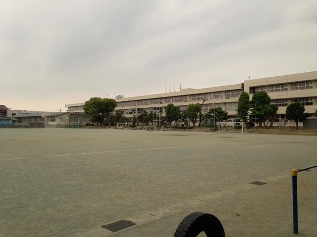 【小学校】みどり市立笠懸小学校まで606ｍ