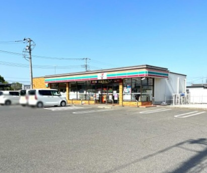 【コンビニエンスストア】セブンイレブン館林近藤町店まで860ｍ