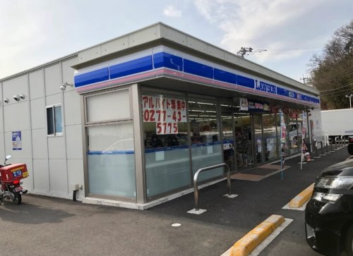 【コンビニエンスストア】ローソン桐生堤町三丁目店まで359ｍ