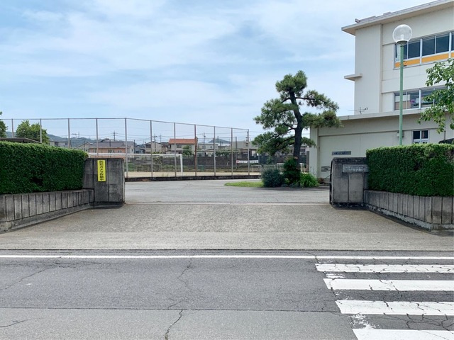 【中学校】桐生市立桜木中学校まで824ｍ