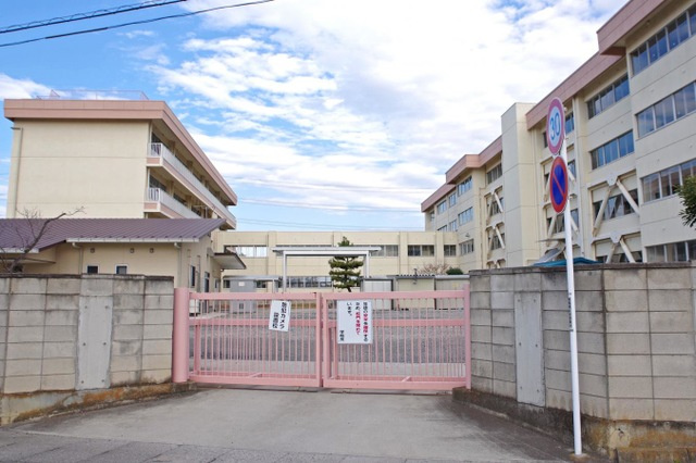 【中学校】太田市立宝泉中学校 まで1007ｍ