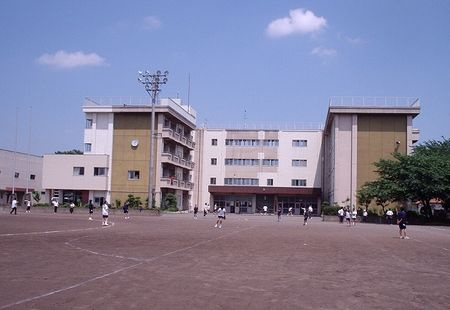 【中学校】座間市立　栗原中学校まで553ｍ