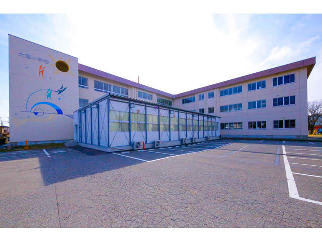 【小学校】大徳小学校まで1069ｍ