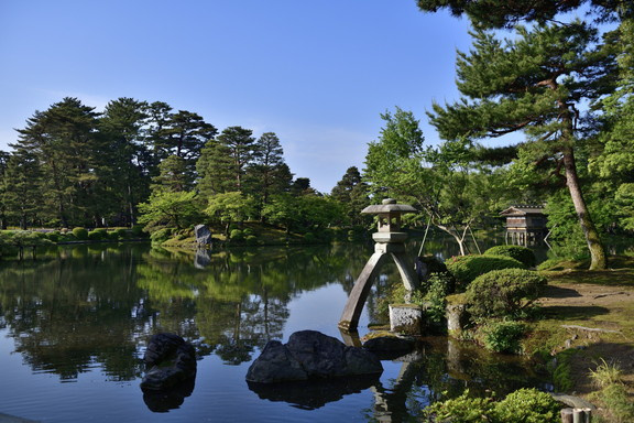 【文化財】兼六園まで1247ｍ