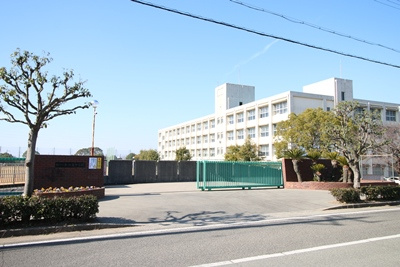 【中学校】明石市立魚住東中学校まで1647ｍ