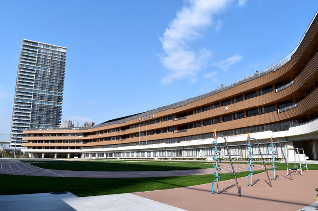 【中学校】江東区立有明西学園まで2379ｍ