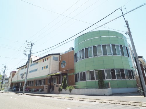 【幼稚園】学校法人国際学園ひばり幼稚園まで683ｍ