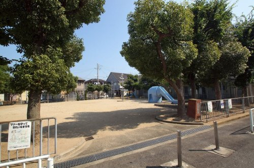 【公園】下野町ゾウ公園まで60ｍ