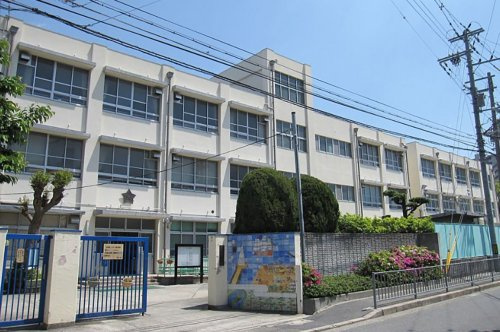 【小学校】堺市立市小学校まで260ｍ