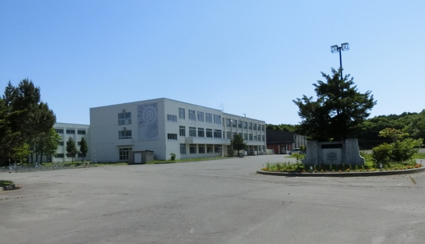 【中学校】江別市立野幌中学校まで1640ｍ