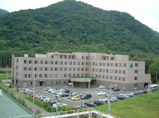 【総合病院】静和会(医療法人社団)　平和病院まで389ｍ