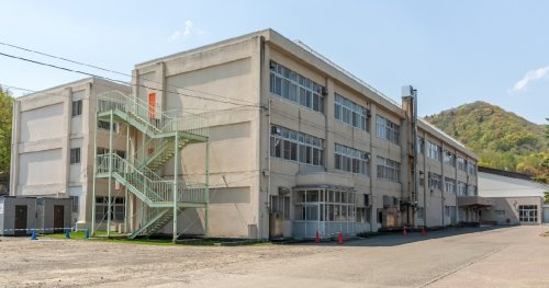 【小学校】札幌市立平和小学校まで502ｍ
