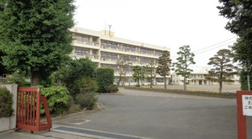 【中学校】行田市立埼玉中学校まで1650ｍ