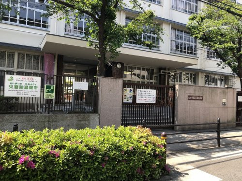 【小学校】大阪市立山之内小学校まで661ｍ