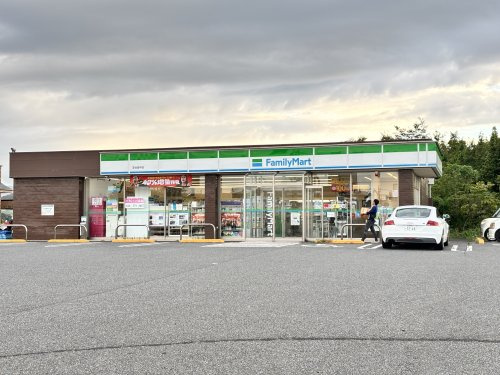 【コンビニエンスストア】ファミリーマート　深谷田中店まで1429ｍ