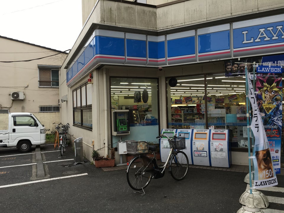 【コンビニエンスストア】ローソン　調布布田店まで441ｍ