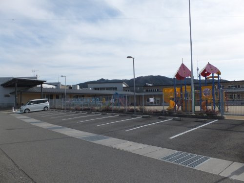【幼稚園】きらら子ども園まで1420ｍ