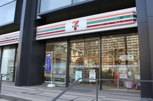 【コンビニエンスストア】セブンイレブン　豊洲5丁目店まで499ｍ