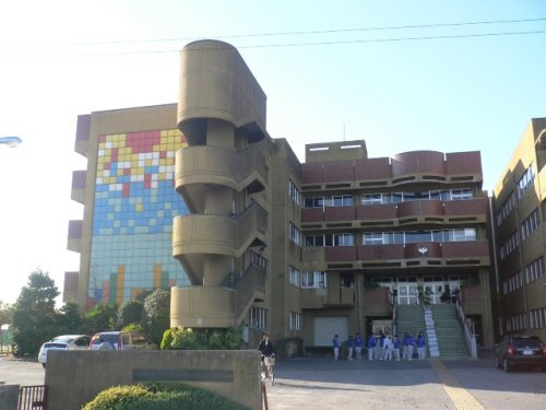【中学校】越谷市立千間台中学校まで1348ｍ