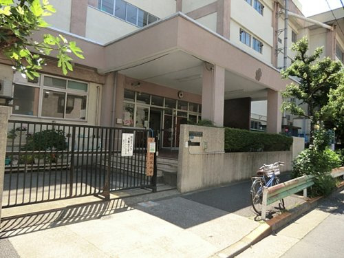 【小学校】中川小学校まで947ｍ