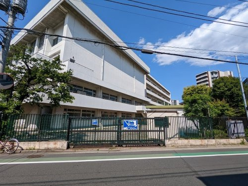 【高校】墨田川高等学校まで1402ｍ