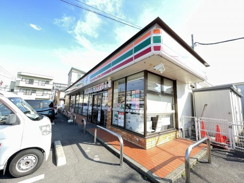 【コンビニエンスストア】セブンイレブン　鳩ケ谷緑町1丁目店まで262ｍ