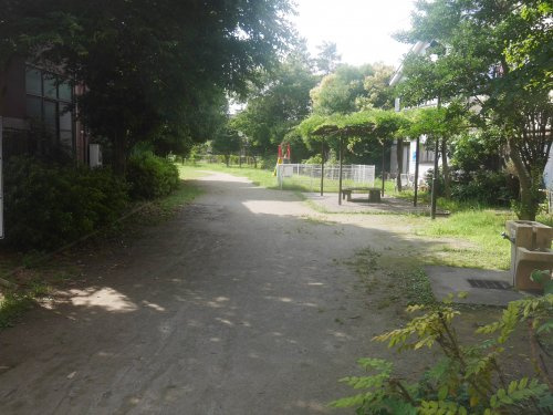 【公園】本木一丁目中公園まで487ｍ