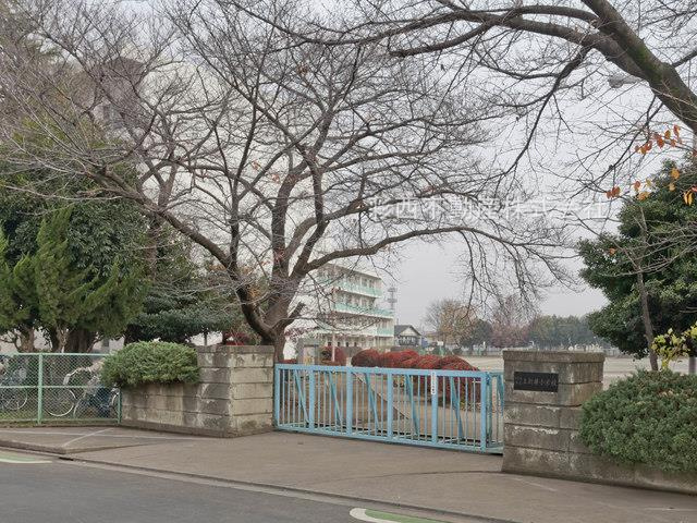 【小学校】所沢市立上新井小学校まで710ｍ