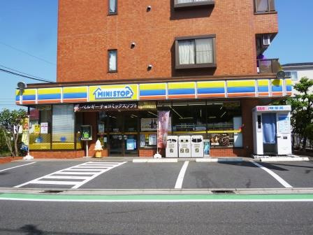 【コンビニエンスストア】ミニストップ成城通店まで612ｍ