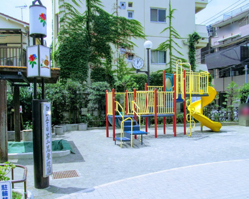 【公園】白山五丁目第二児童遊園まで320ｍ