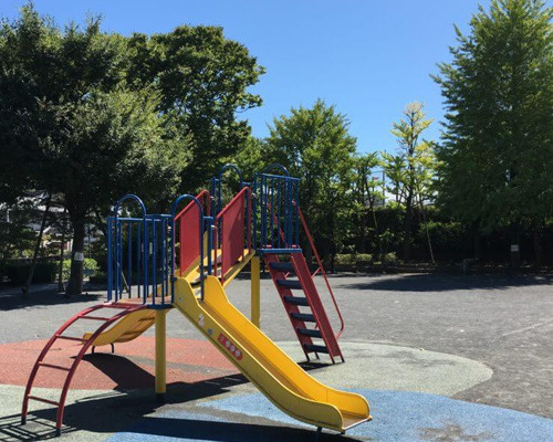 【公園】中野区立上高田公園まで375ｍ