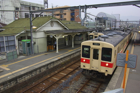 【駅】岩出駅まで1445ｍ