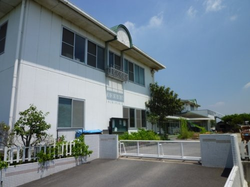 【幼稚園】あゆみ幼稚園まで1590ｍ