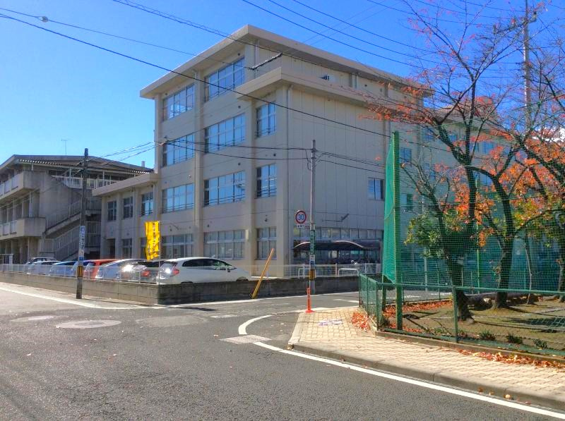 【中学校】高崎市立塚沢中学校 まで608ｍ