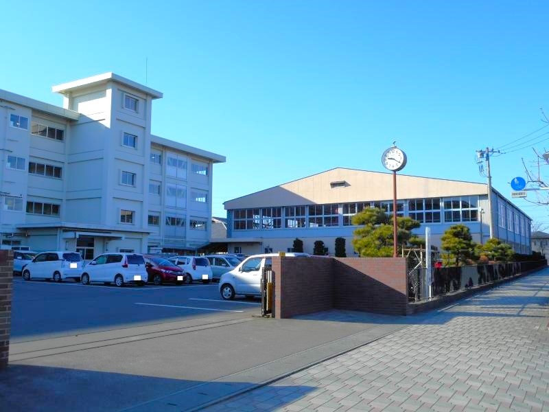【中学校】伊勢崎市立第一中学校 まで2600ｍ