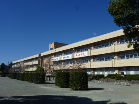 【小学校】藤岡市立藤岡第一小学校 まで700ｍ