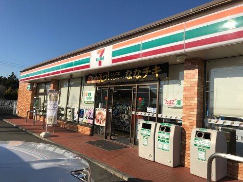 【コンビニエンスストア】セブンイレブン伊勢崎馬見塚店 まで1300ｍ