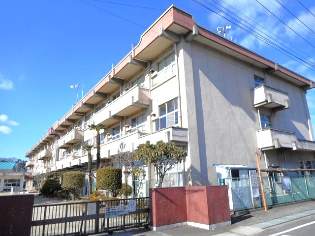 【小学校】前橋市立上川淵小学校 まで2600ｍ