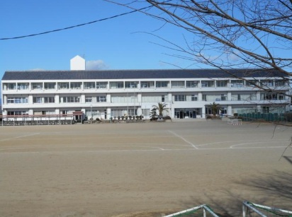 【中学校】伊勢崎市立境西中学校まで2000ｍ