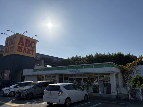 【アウトレット】ファミリーマート柳屋名谷インター店まで2580ｍ