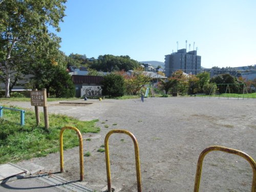 【公園】さくら公園まで700ｍ