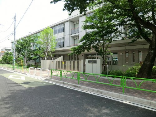 【小学校】世田谷区立駒沢小学校まで522ｍ
