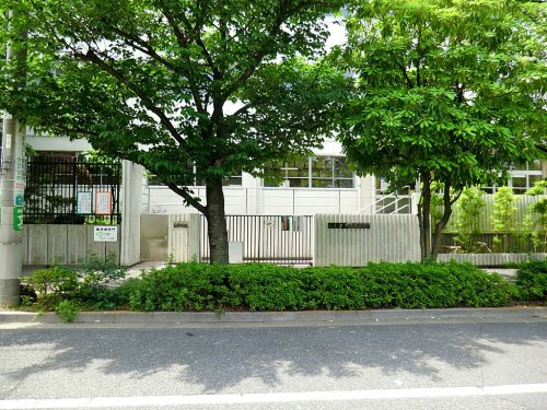 【中学校】世田谷区立駒沢中学校まで379ｍ